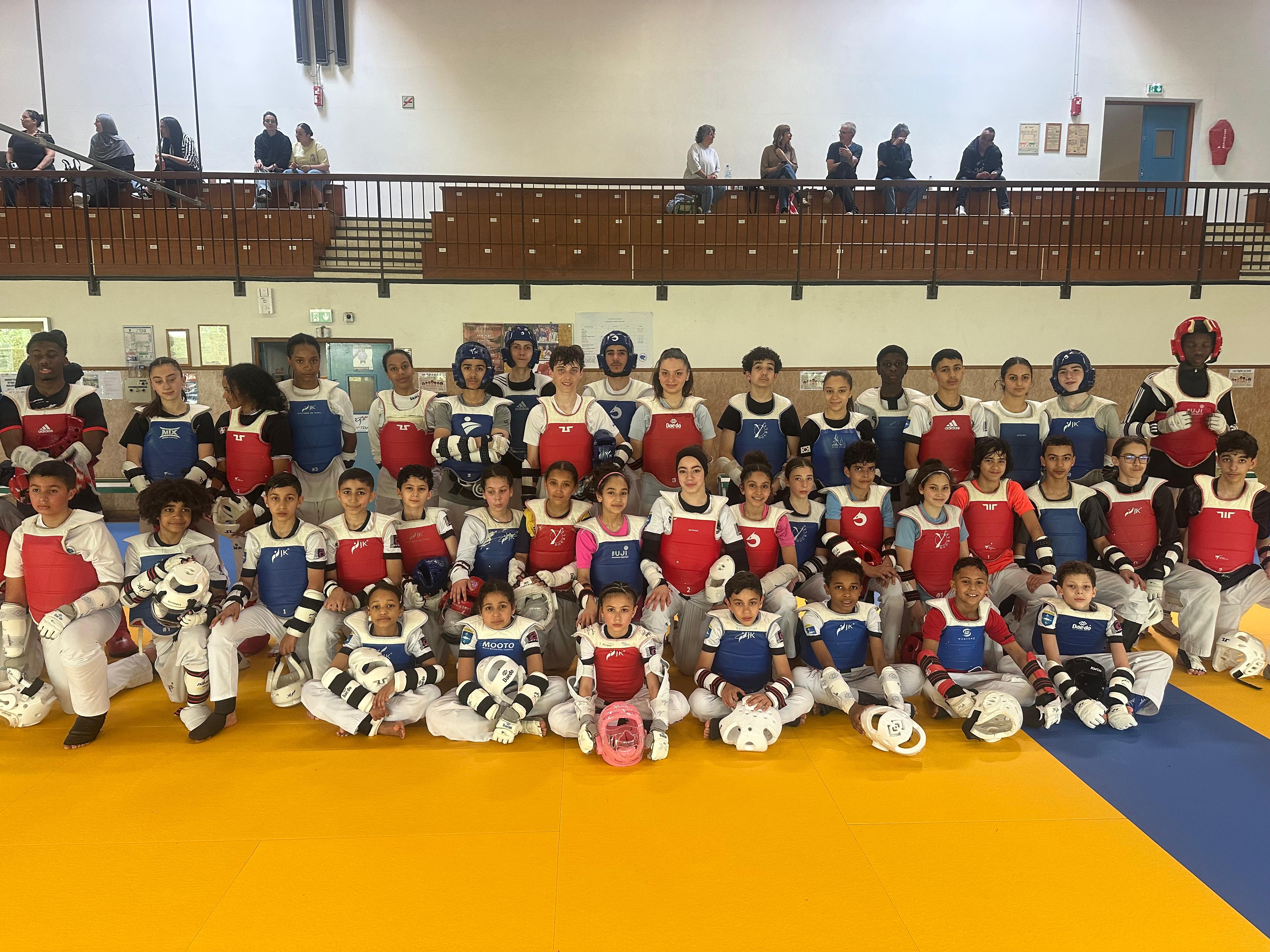 Un cours collectif à la Poissy Taekwondo Académie
